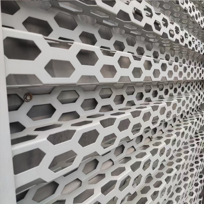 奧迪4S店沖孔鋁單板