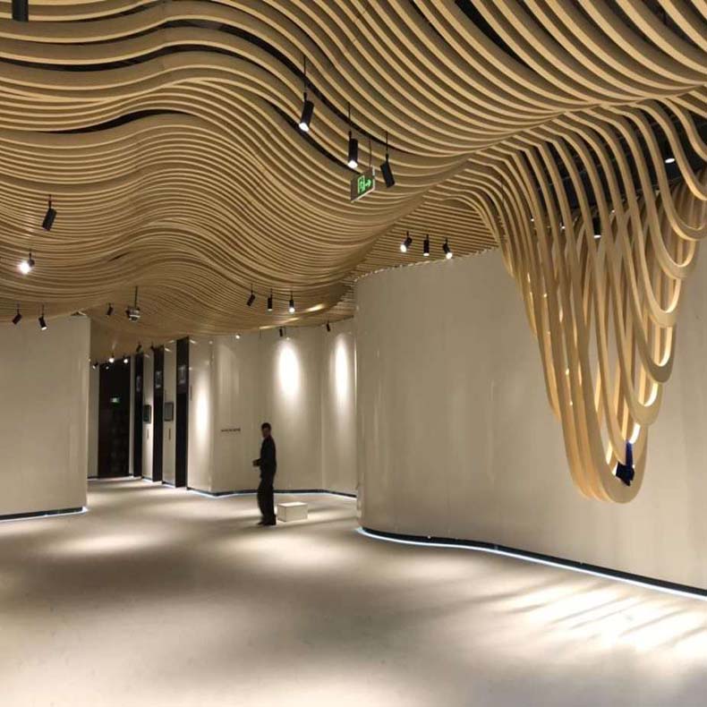 酒店餐廳弧形鋁方通